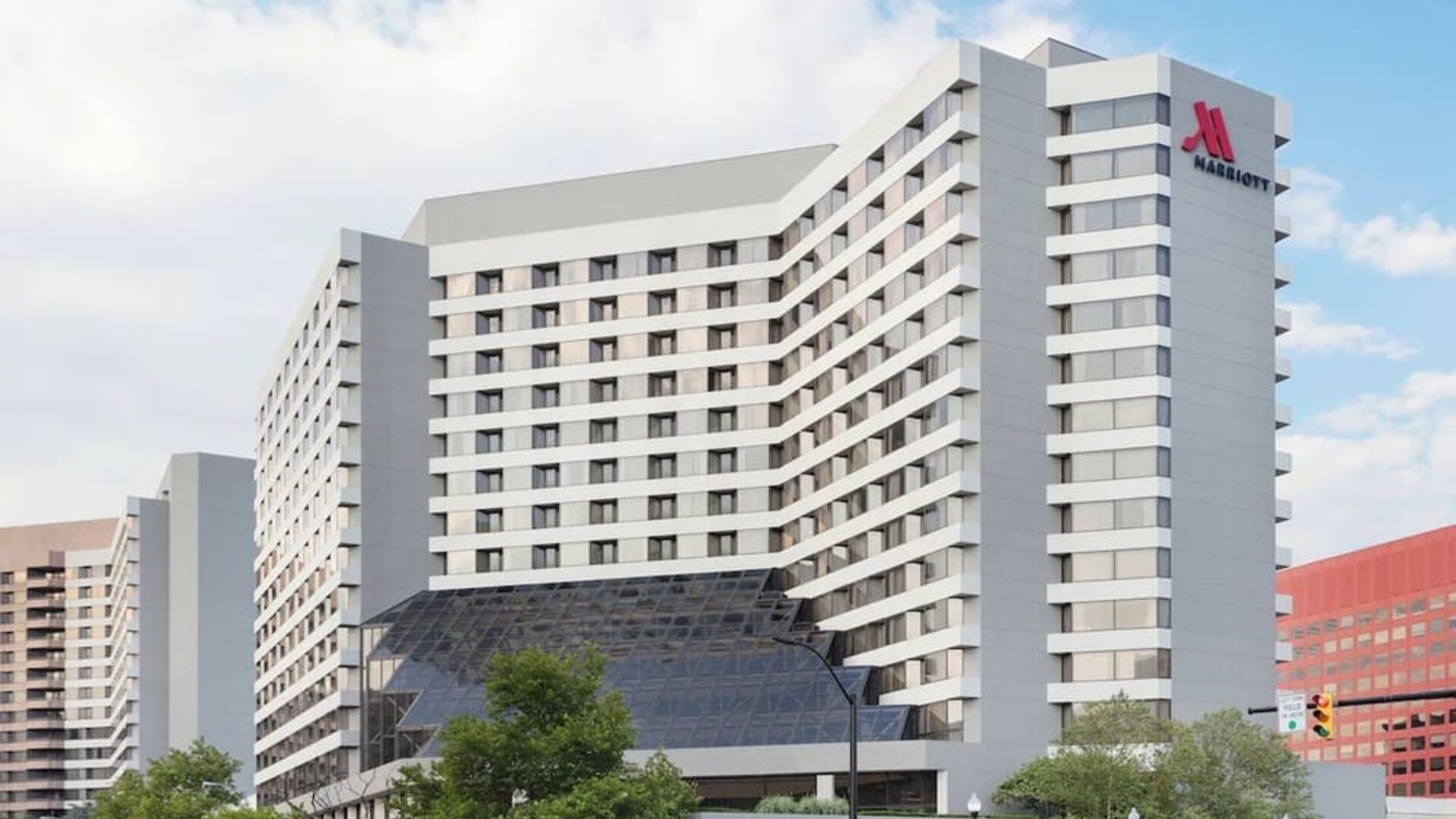 Hotel exterior at Crystal Gateway Marriott.