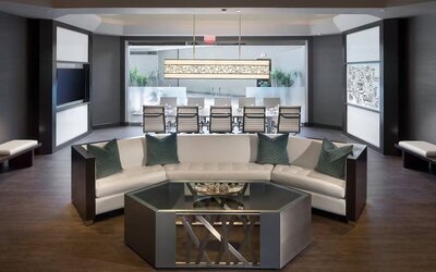 Professional meeting room at Crystal Gateway Marriott.