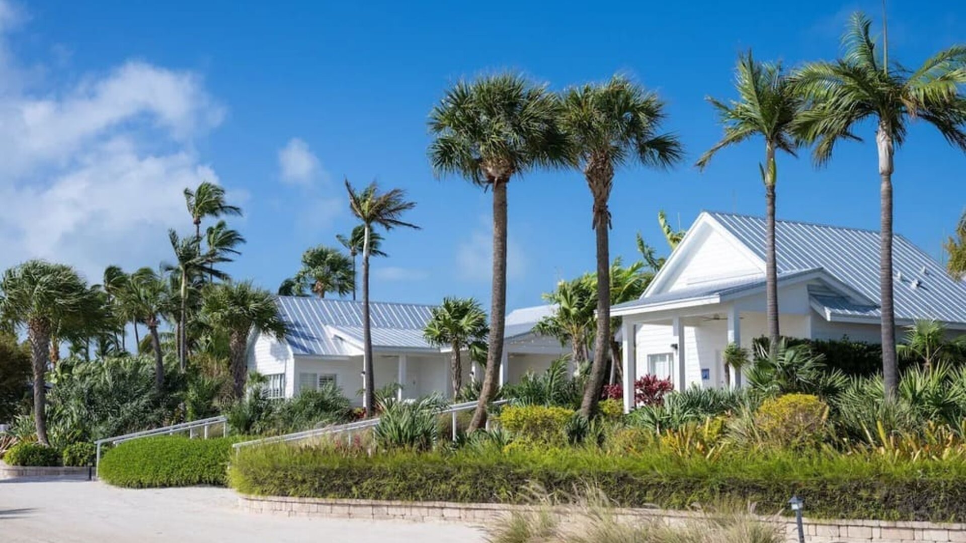 Hotel exterior at Islander Resort Oceanside.