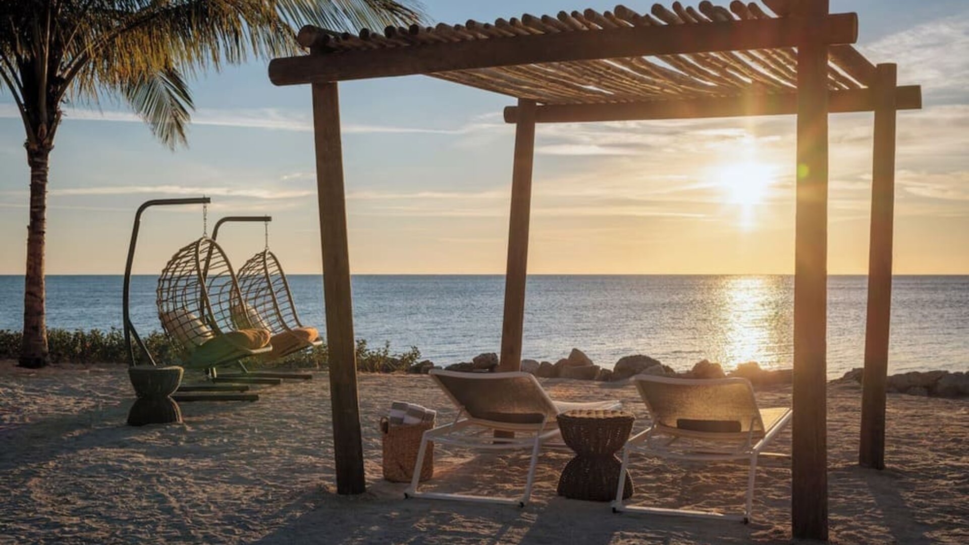 Beach access at Islander Resort Oceanside.