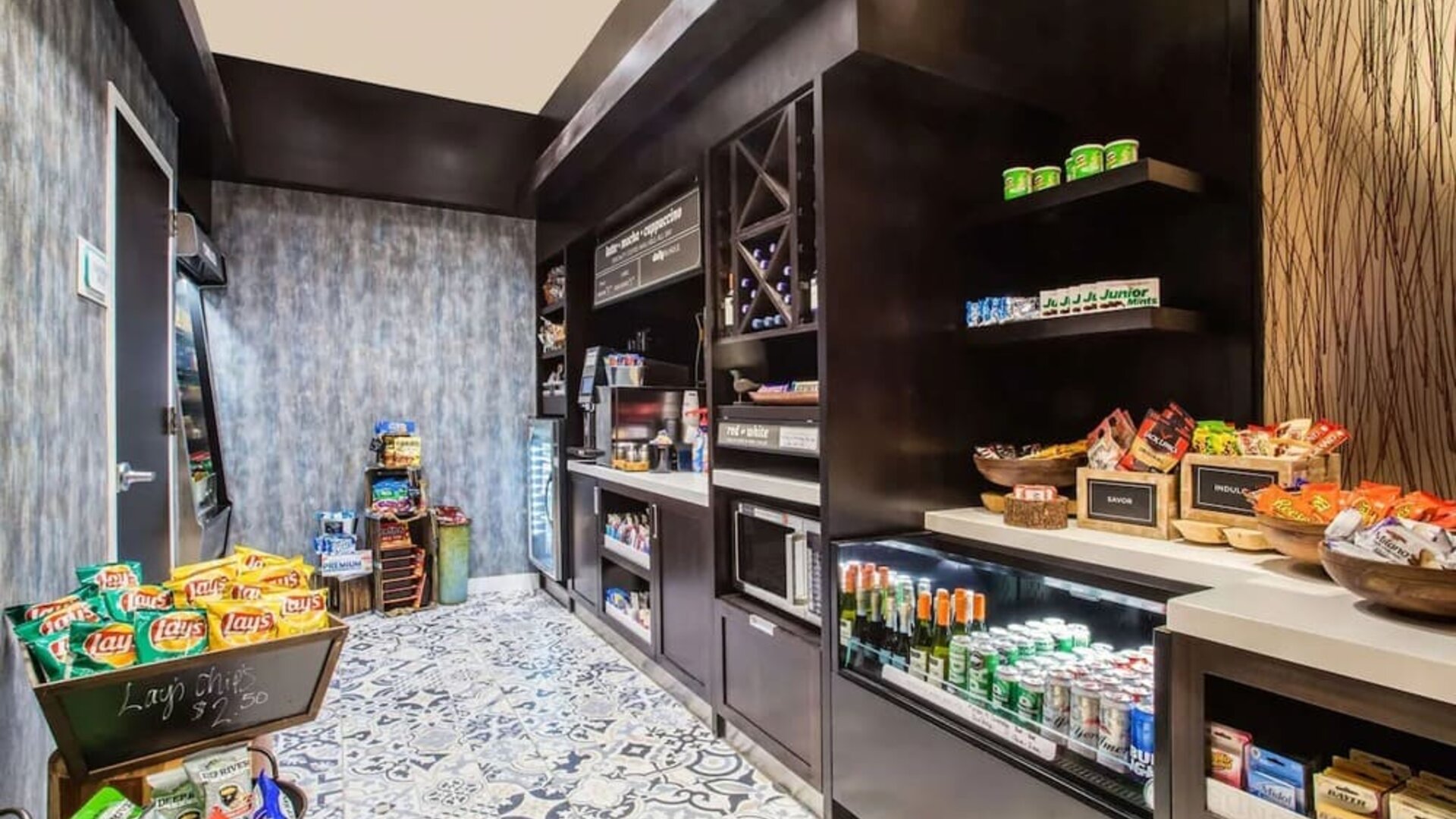 Snack bar at Hilton Garden Inn New York/West 35th Street.