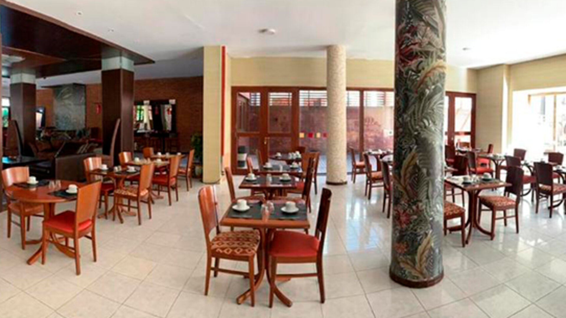 Bagu Pinamar Hotel