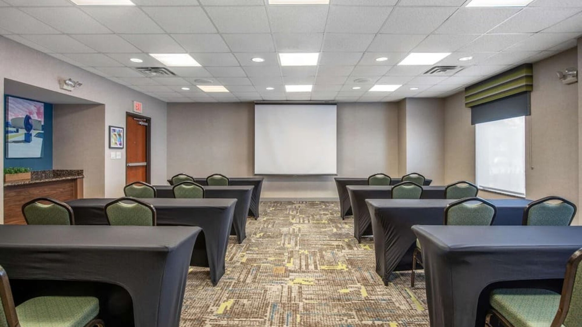 Meeting room at Hampton Inn & Suites Dallas/Allen.