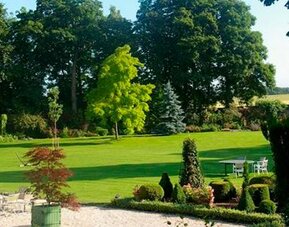 Hôtel Les herbes folles