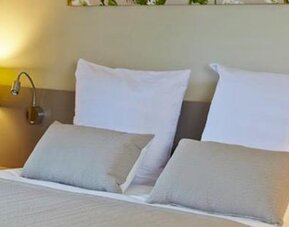 Hôtel Les herbes folles