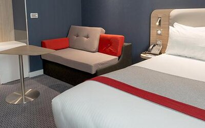 Holiday Inn Express Paris Velizy