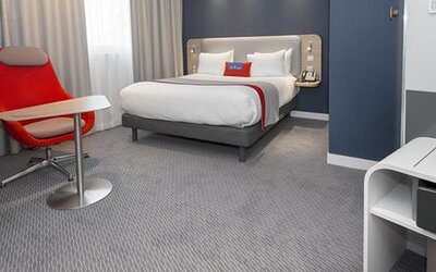 Holiday Inn Express Paris Velizy