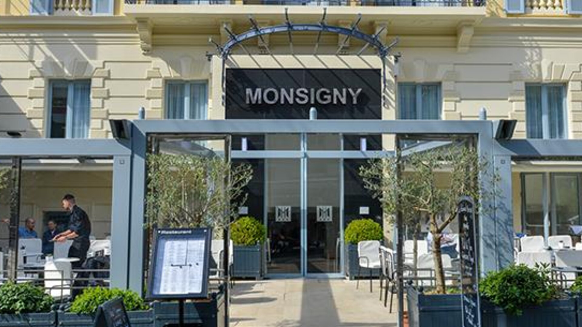 Hotel Monsigny