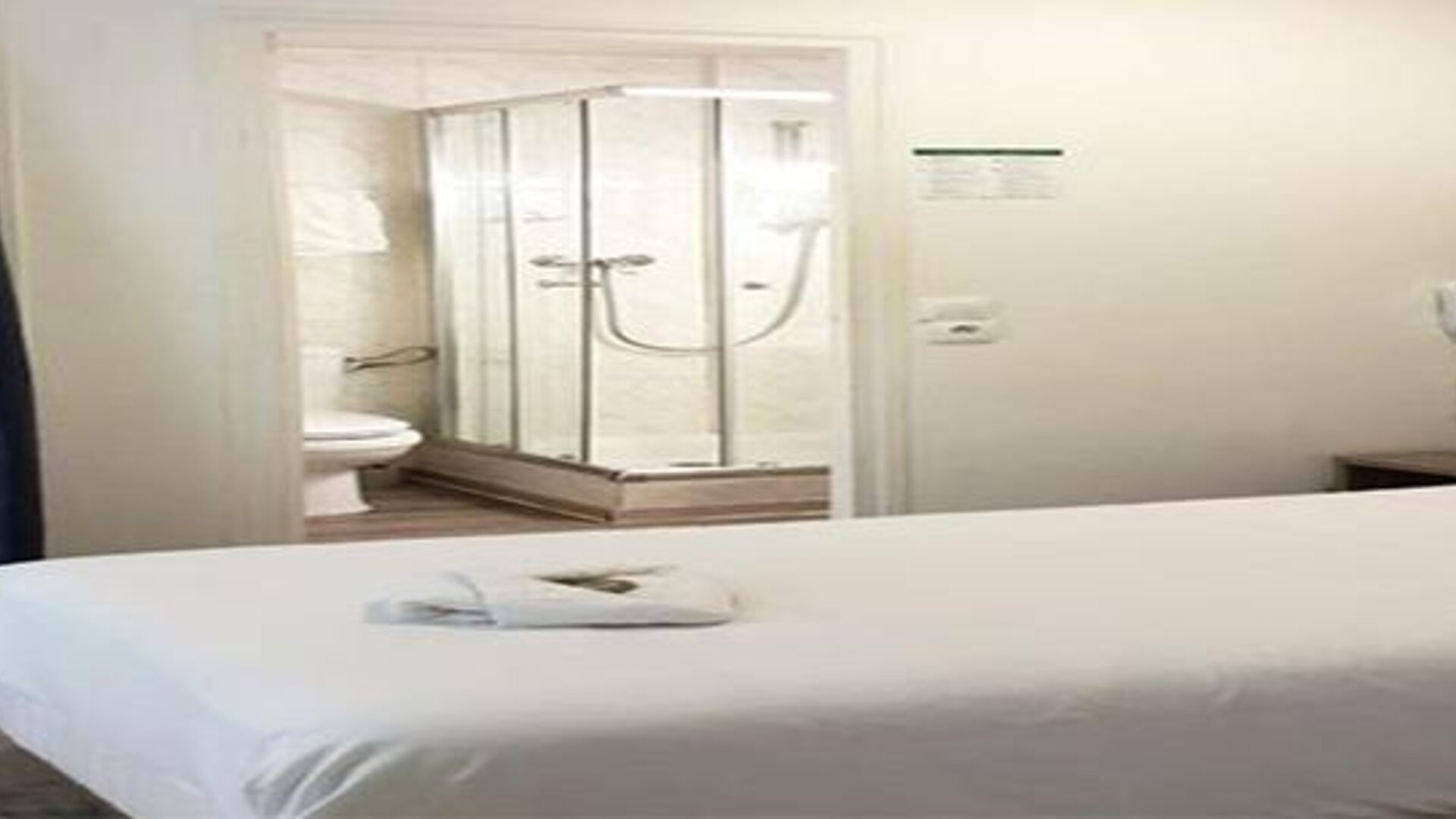 Panam Hotel - Place Gambetta