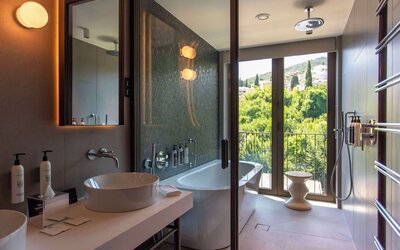 Guest bathroom at Keight Hotel Opatija.