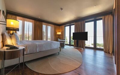 Spacious king room at Keight Hotel Opatija.