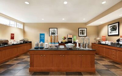 Breakfast available at Hampton Inn New York - LaGuardia Airport.