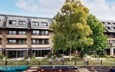 Hotel exterior at Graduate By Hilton Cambridge.