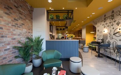 Lounge bar perfect for co-working at The Wesley Euston Hotel.