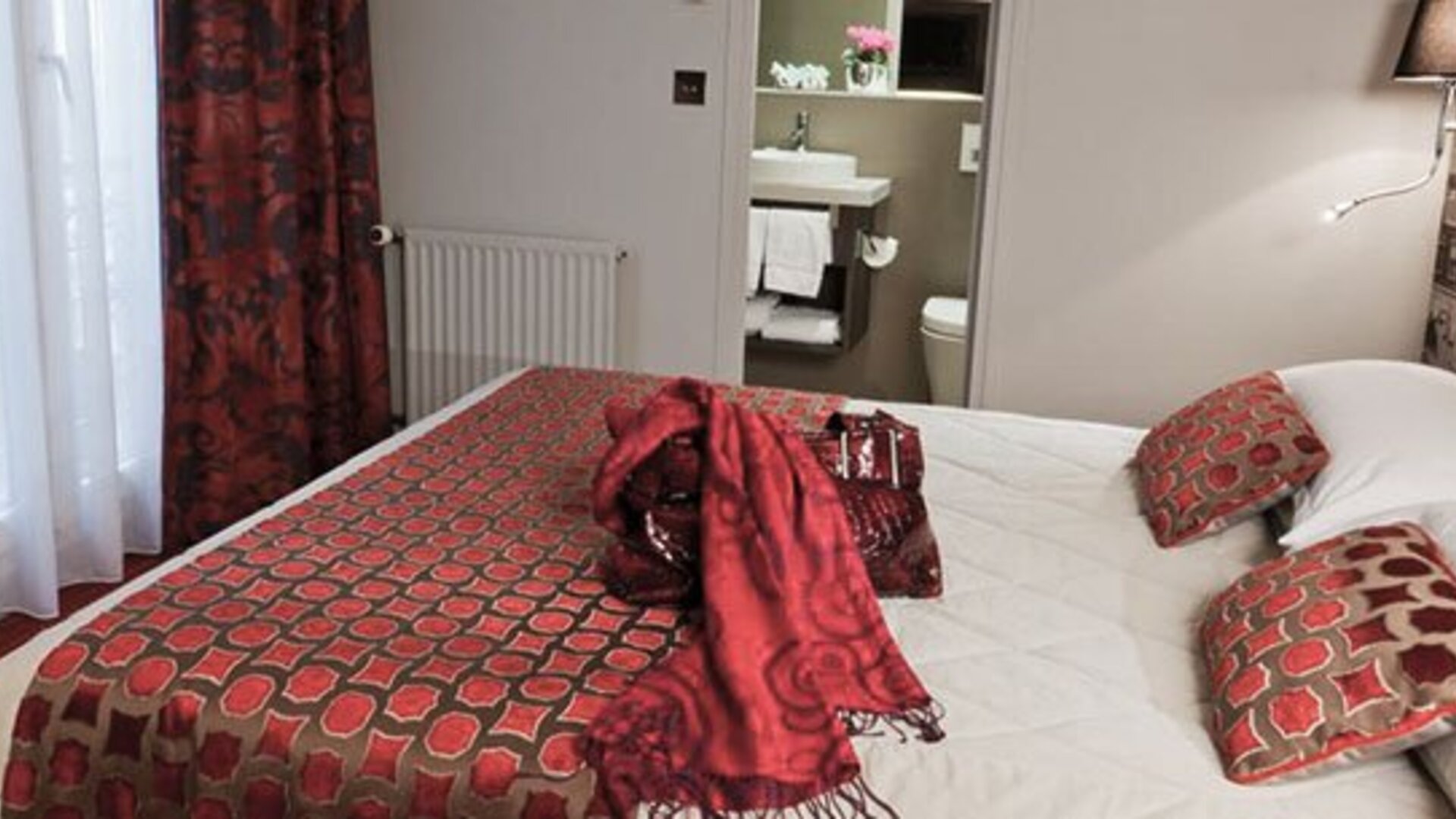 Hotel Harvey Paris Porte Maillot