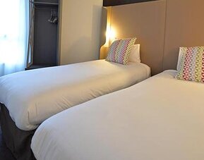 Campanile Paris Clichy Centre