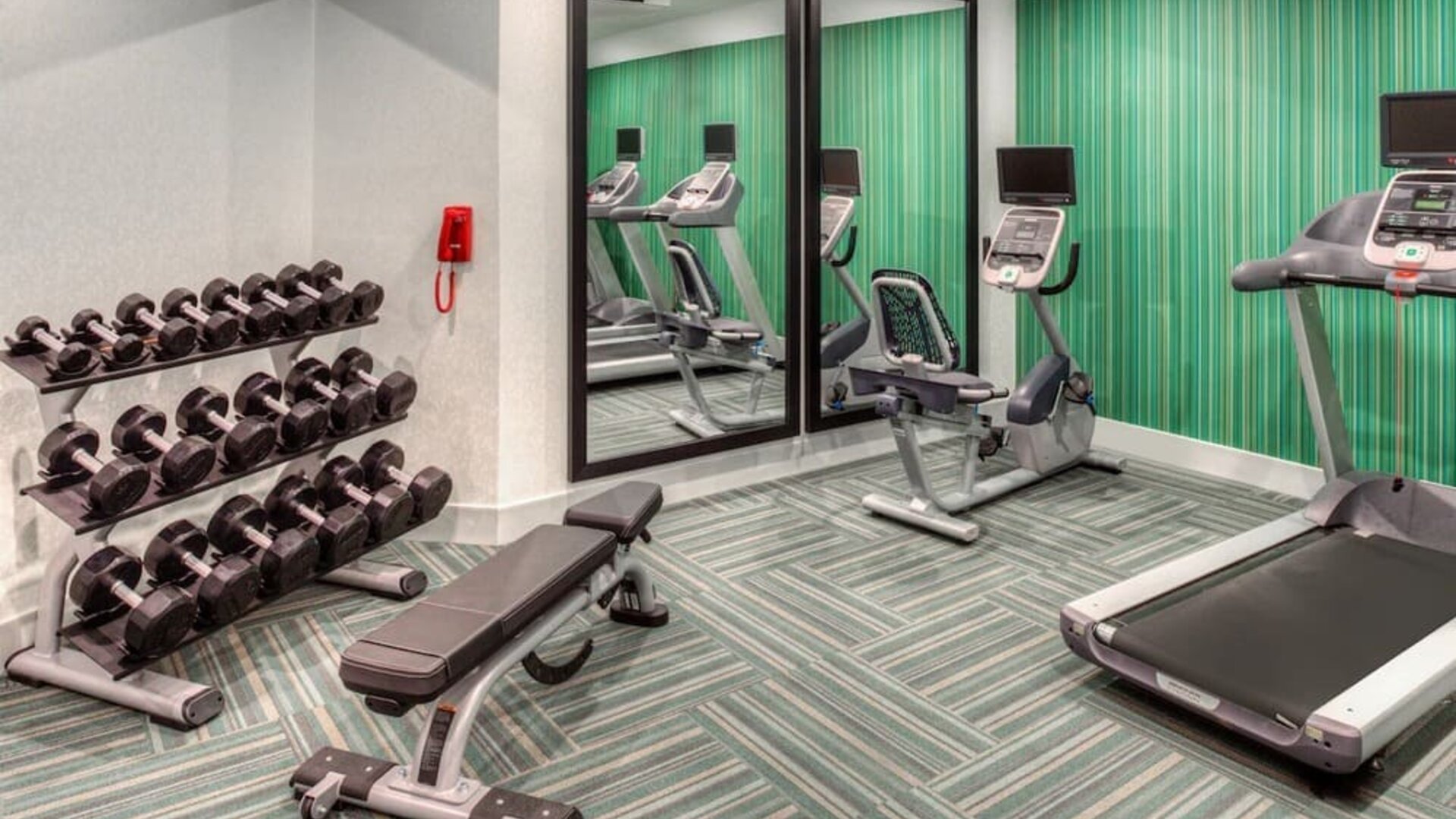 Fitness center at Holiday Inn Express Newberg - Wine Country.