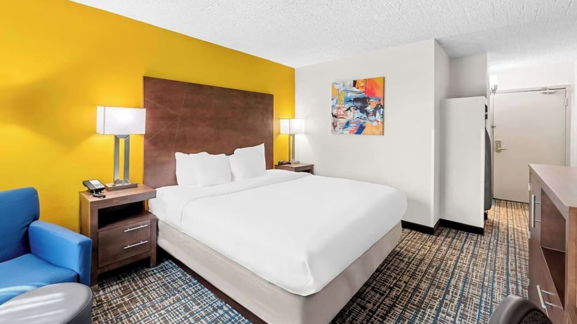 Day use room with work desk at Best Western Inn At Ramsey.