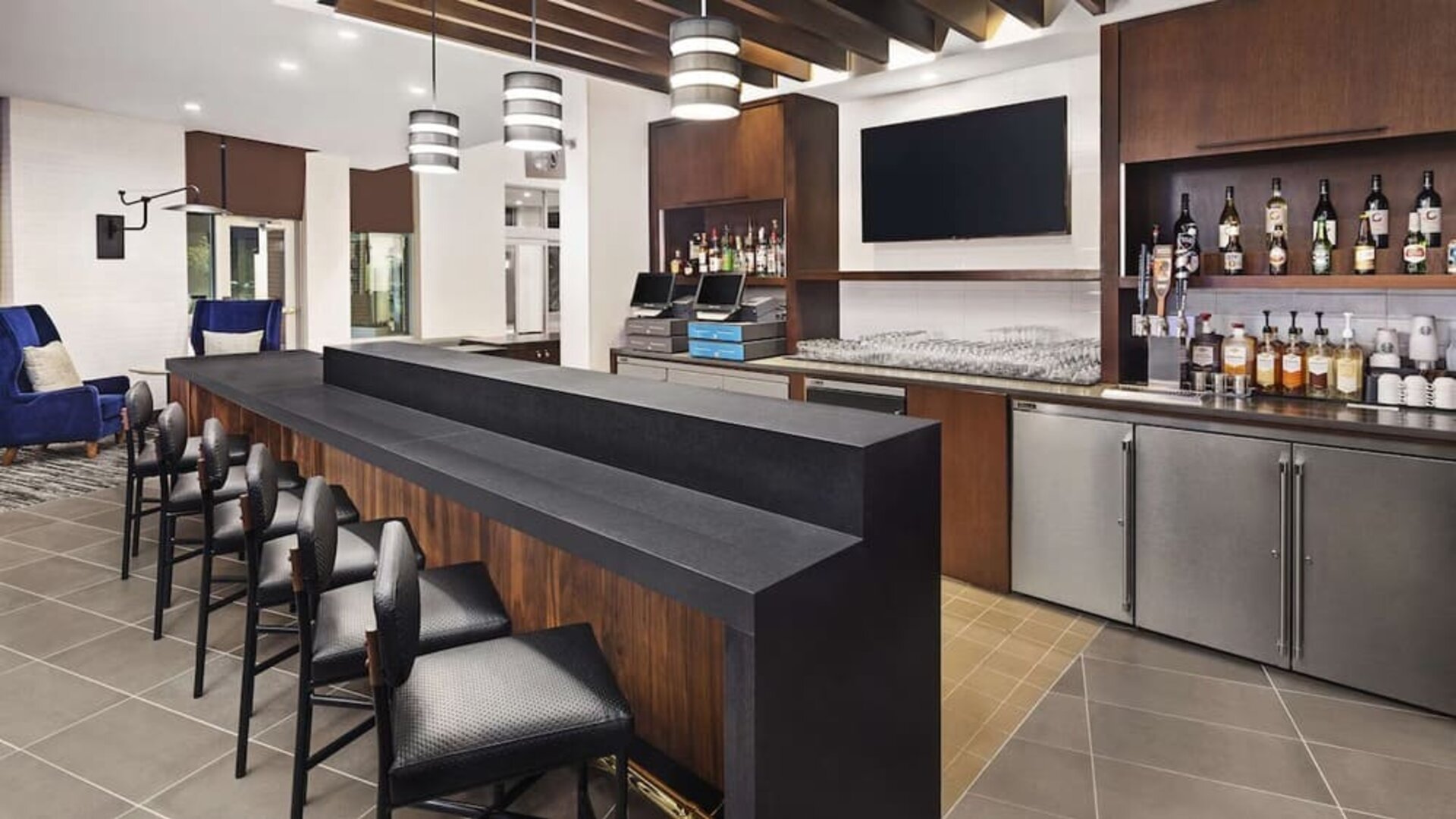 Hotel bar at Hyatt Place Jacksonville / St. Johns Town Center.