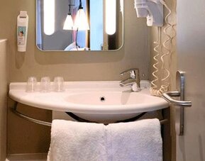 Ibis Paris Tour Montparnasse Paris 15ème