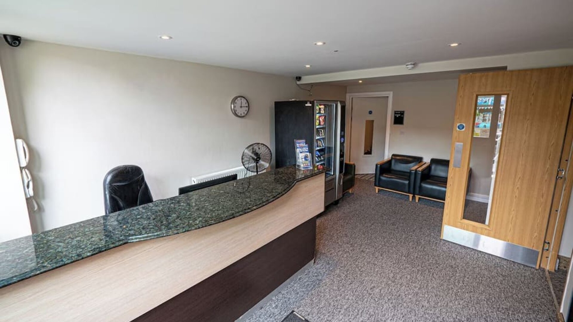 Reception at Belgrave Oval London Hotel.