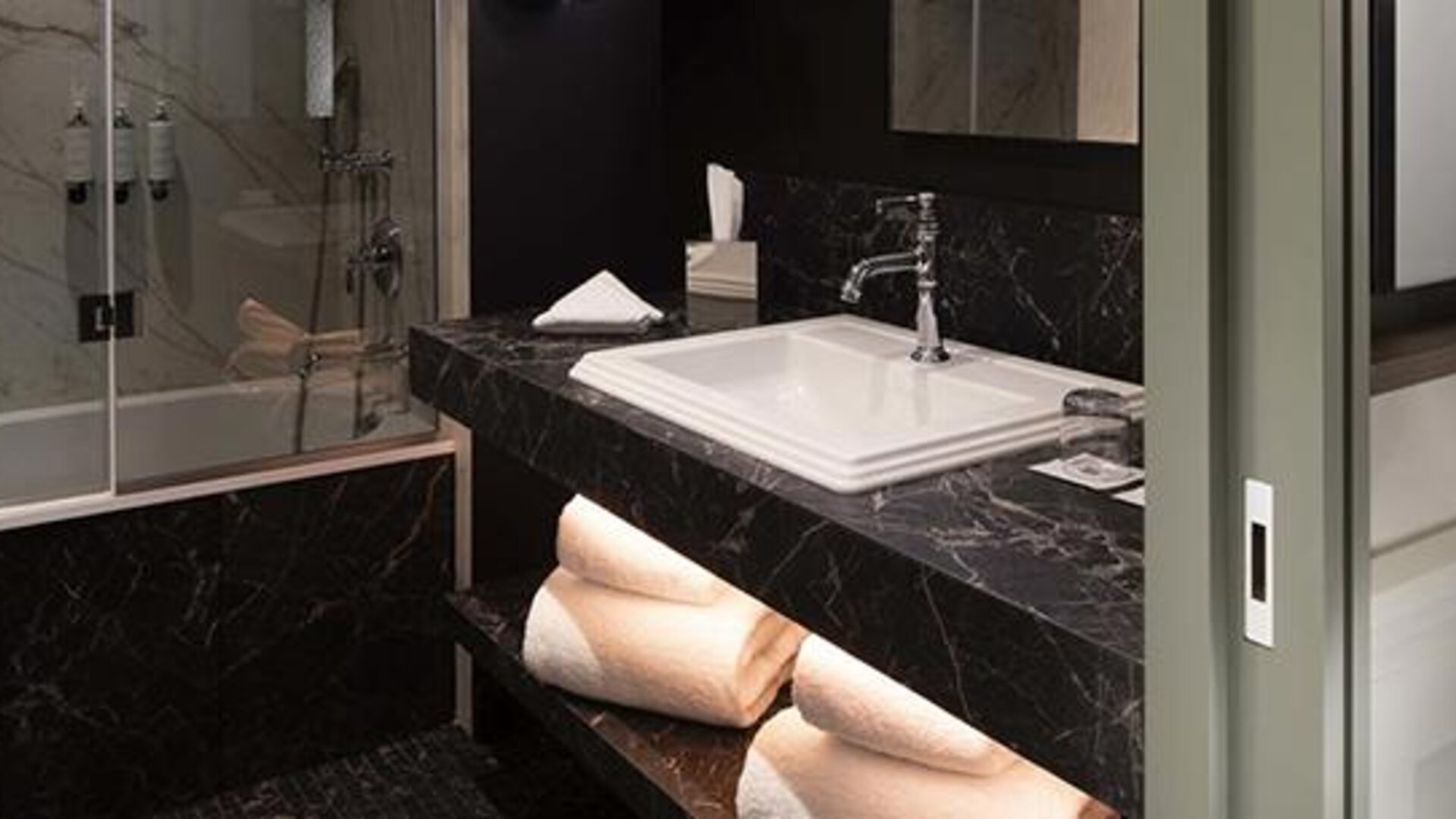 Maison Rouge Strasbourg Hotel & Spa Autograph Collection