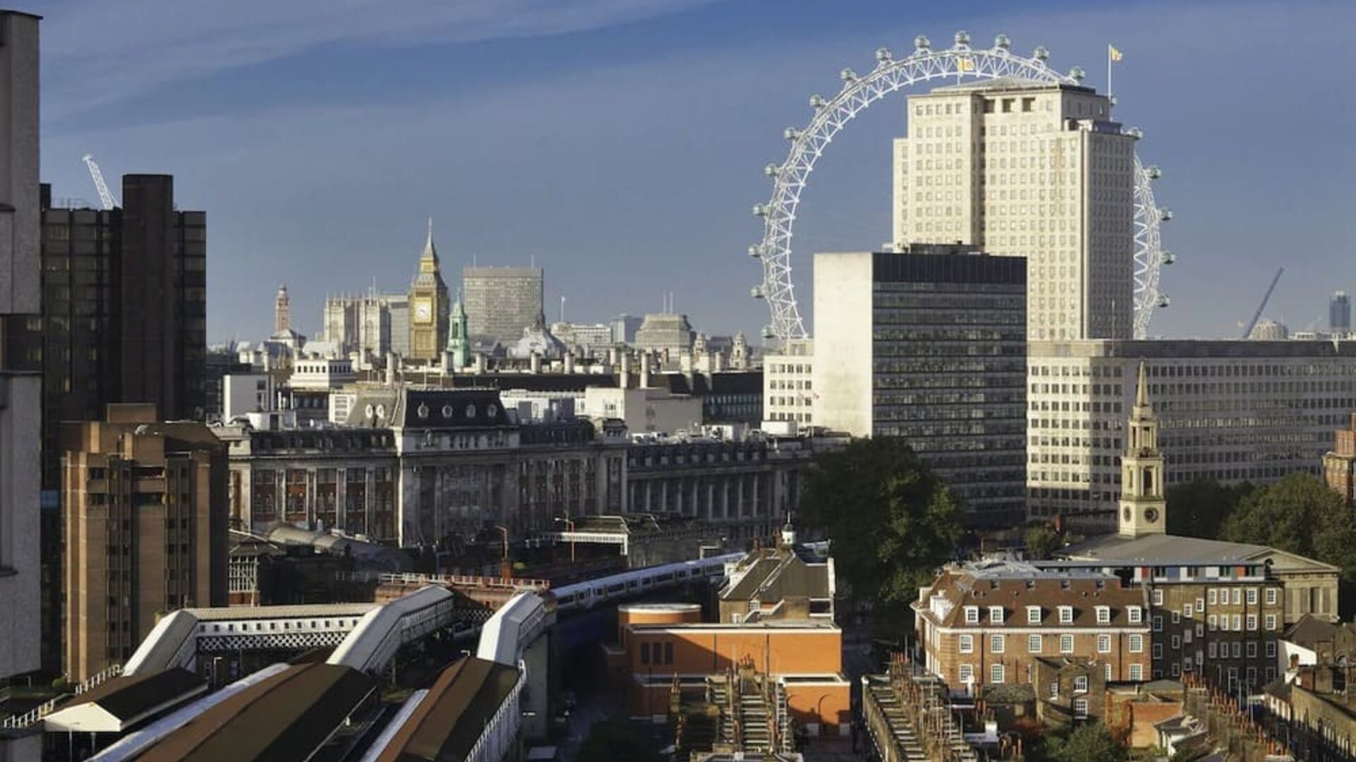 Room view at Ibis London Blackfriars Hotel.