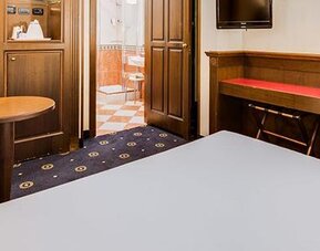 Best Western City Hotel