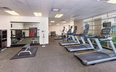 Fitness center at Courtyard By Marriott Santa Ana Orange County.