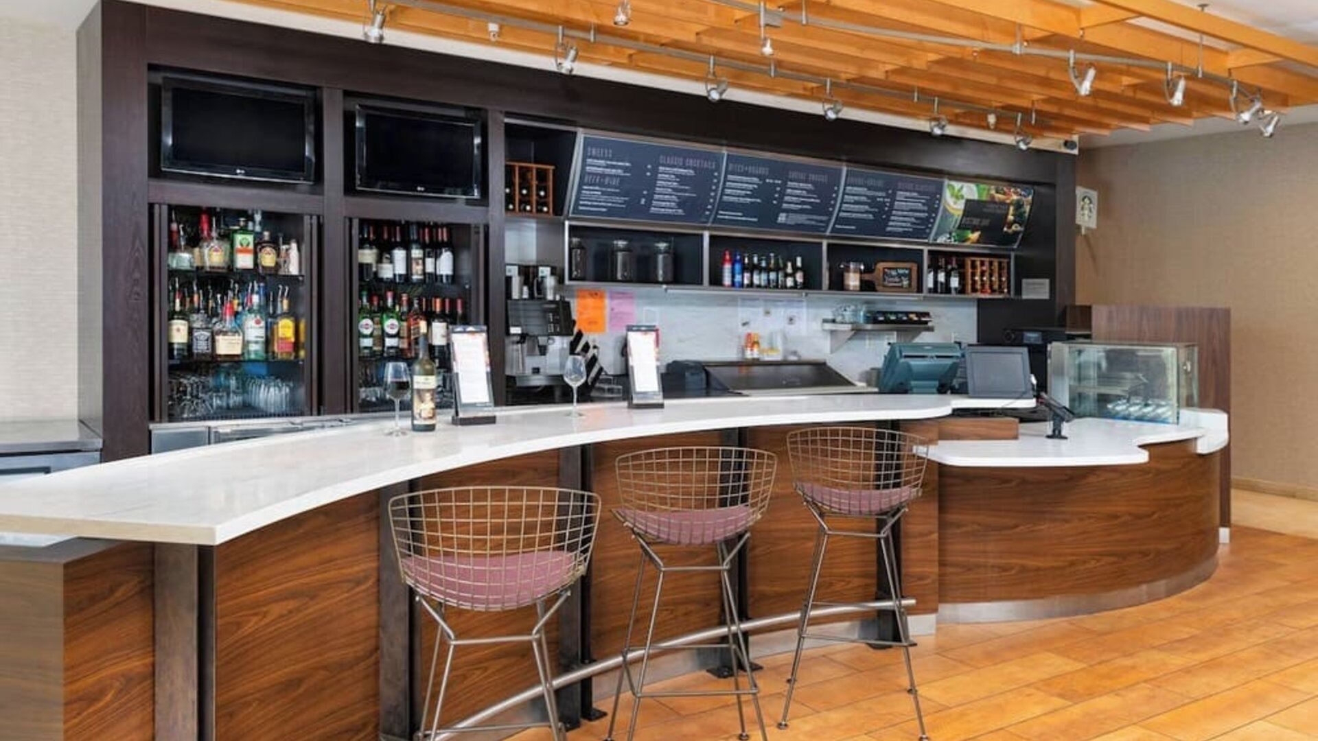 Hotel bar at Courtyard By Marriott Santa Ana Orange County.