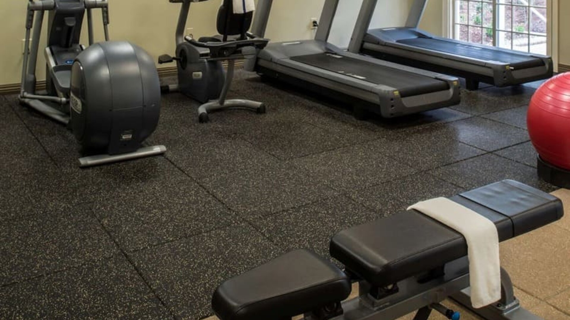 Fitness facility available at DoubleTree Raleigh Durham Airport At Research Triangle Park.