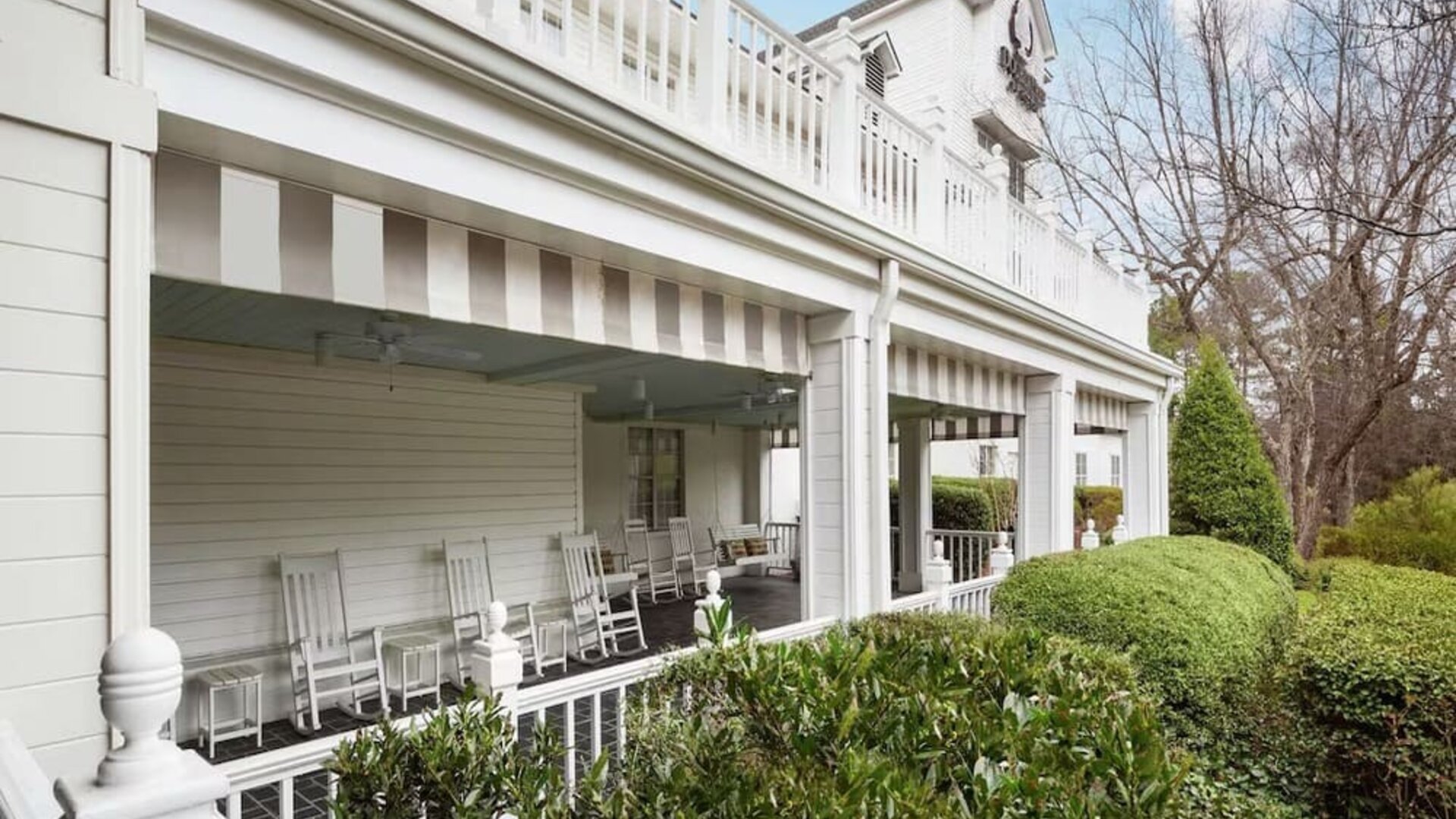 Patio at DoubleTree Raleigh Durham Airport At Research Triangle Park.