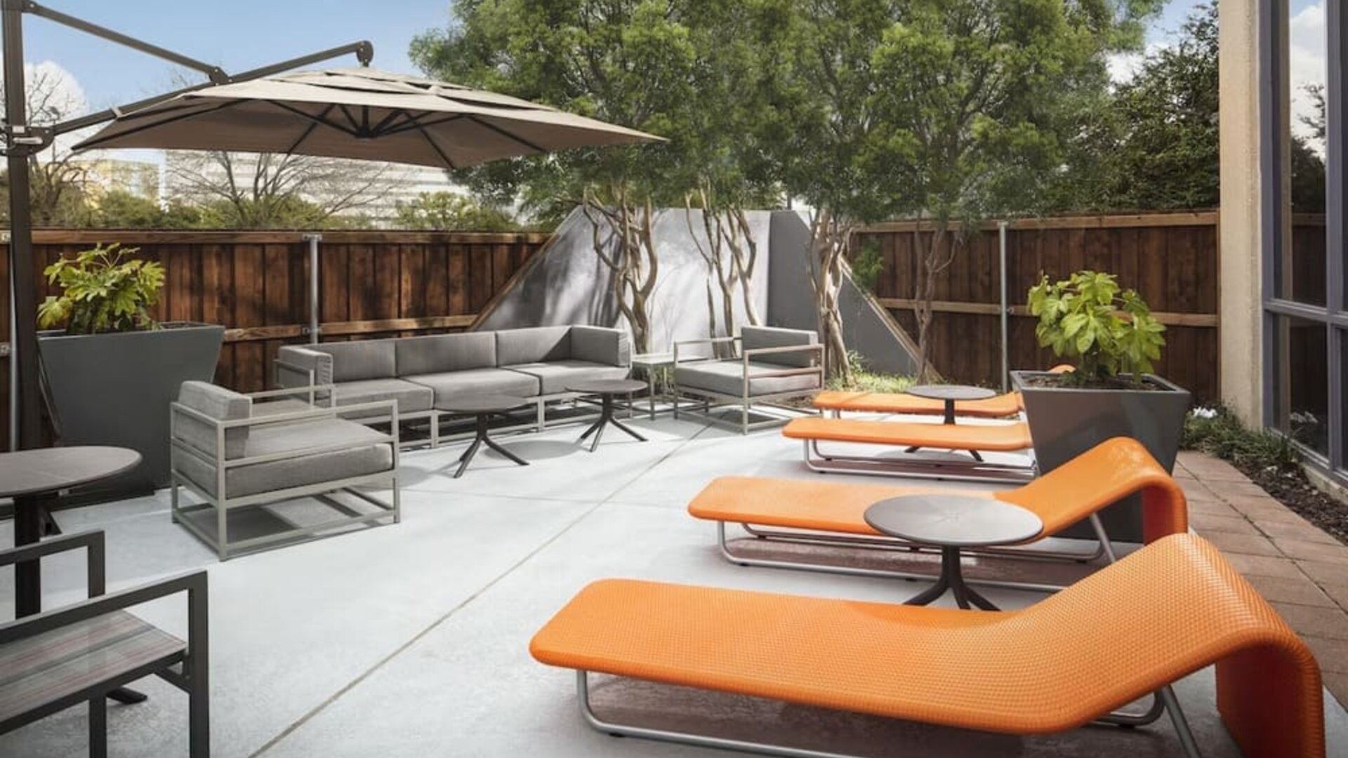 Patio perfect for coworking at Crowne Plaza Dallas Market Center.