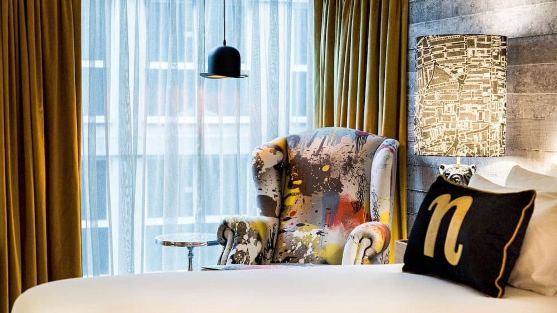 Day use king bed at nhow London.