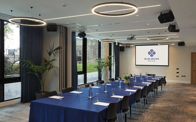 Professional meeting room at Tower Suites Hotel by Blue Orchid.