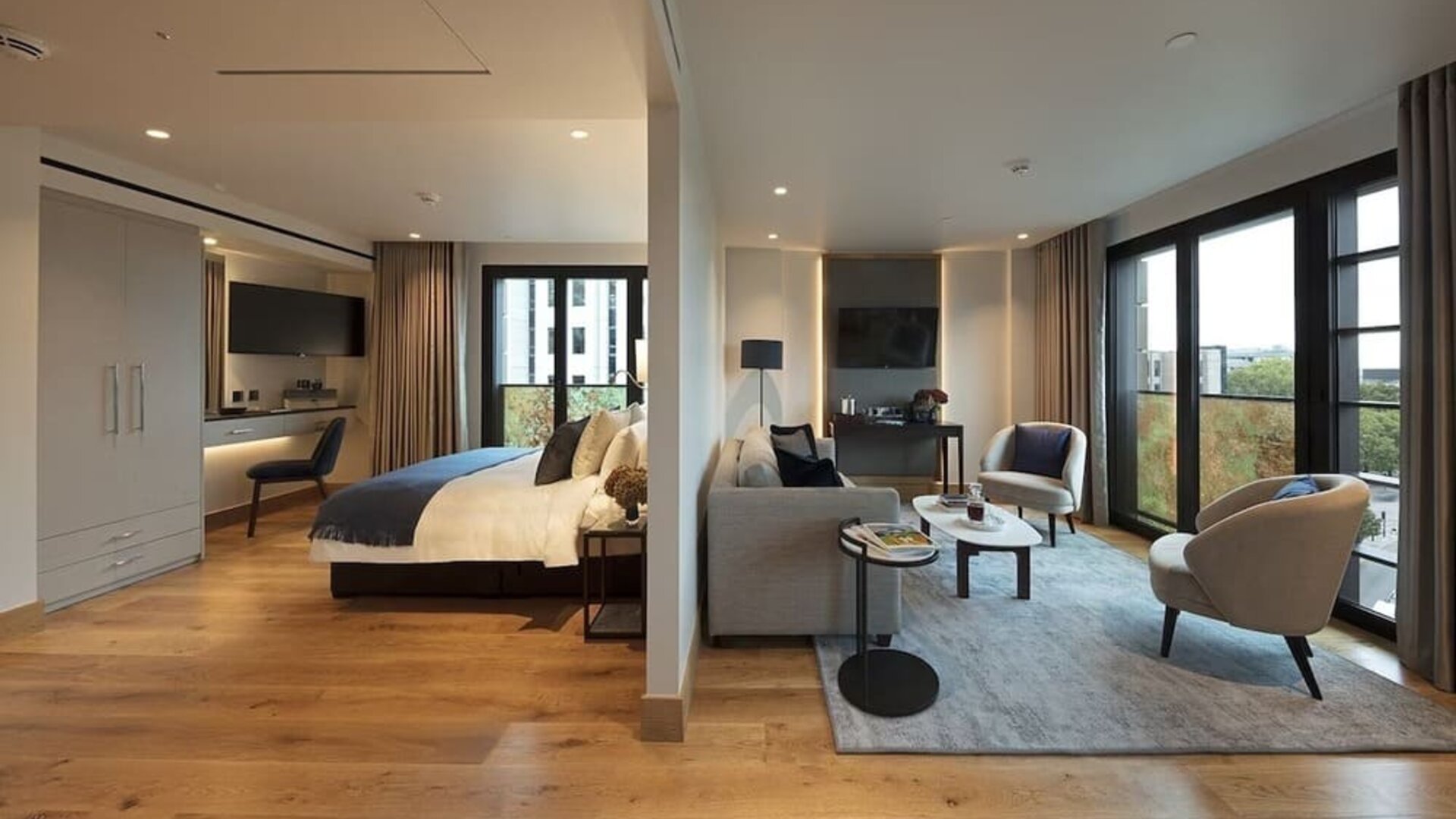 Day use signature suite at Tower Suites Hotel by Blue Orchid.