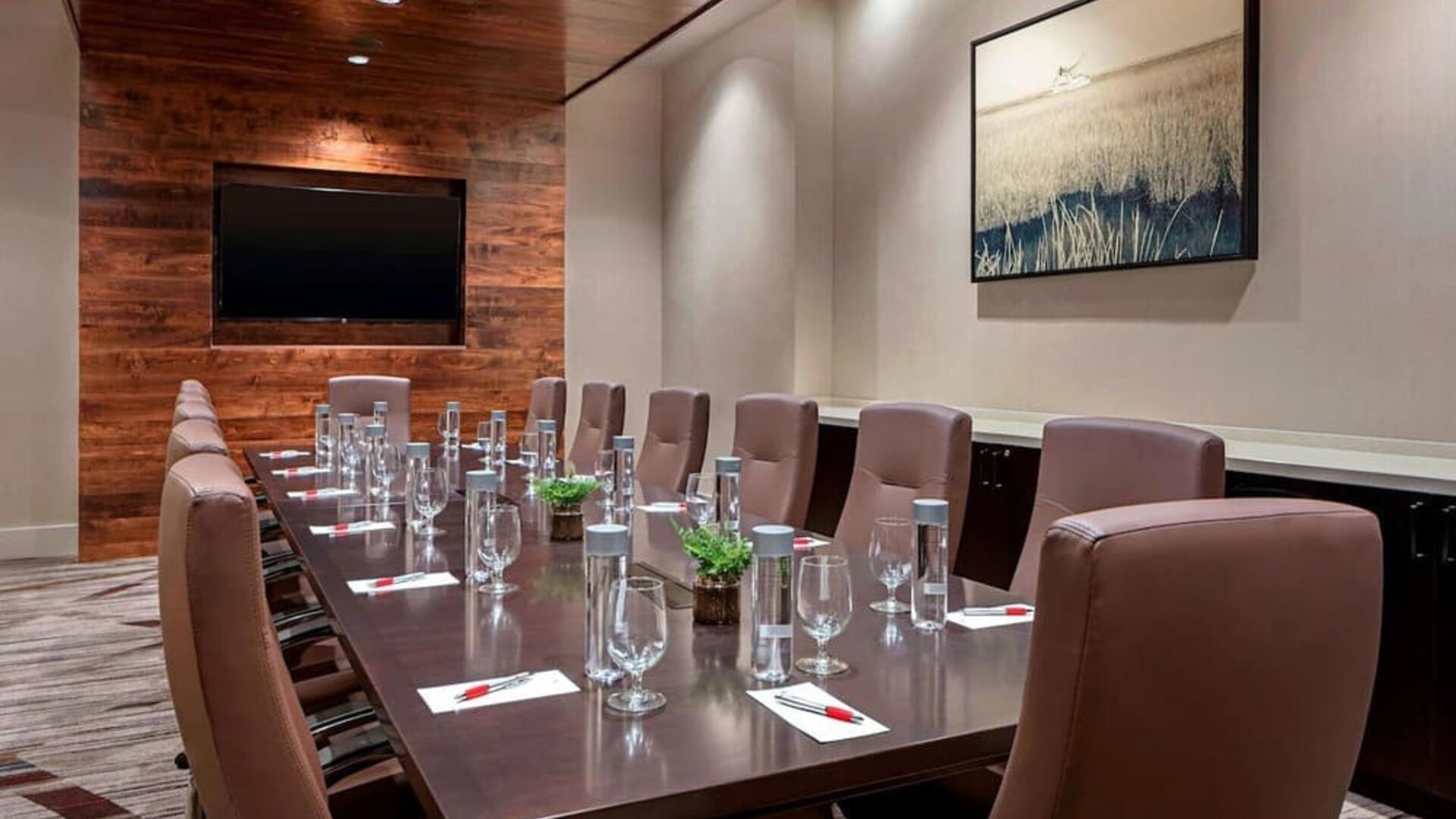 Meeting room at Marriott Baton Rouge.