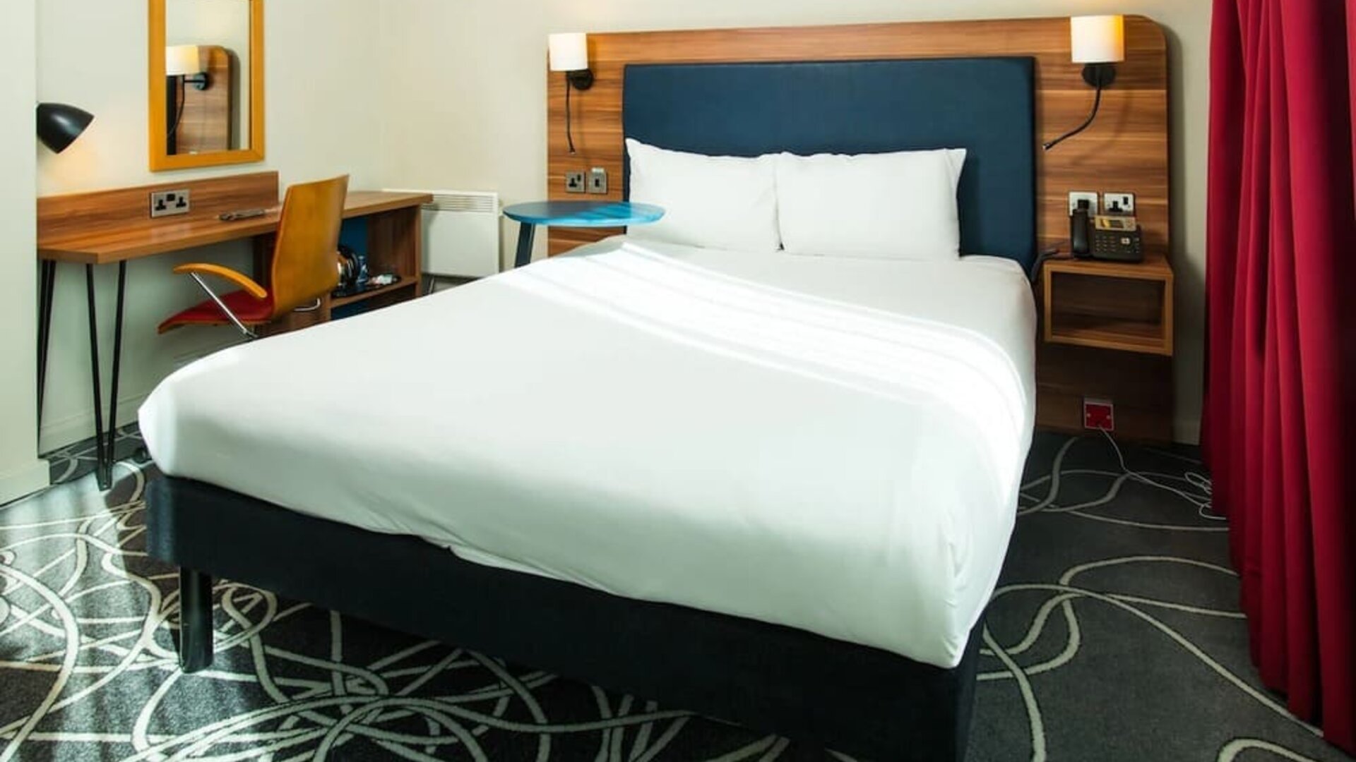 Day use room with work desk at ibis Styles Birmingham NEC.