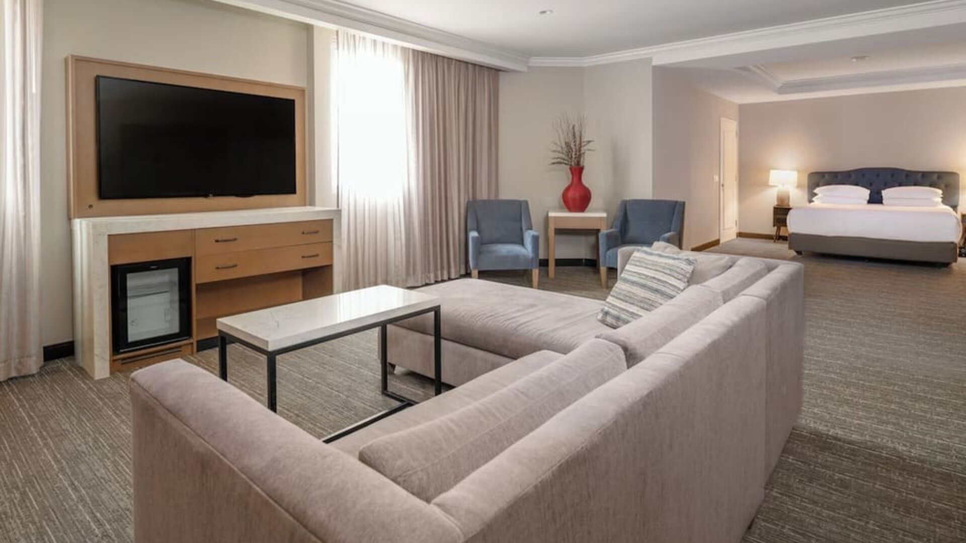 Day use room with living area at Hyatt Regency Valencia.