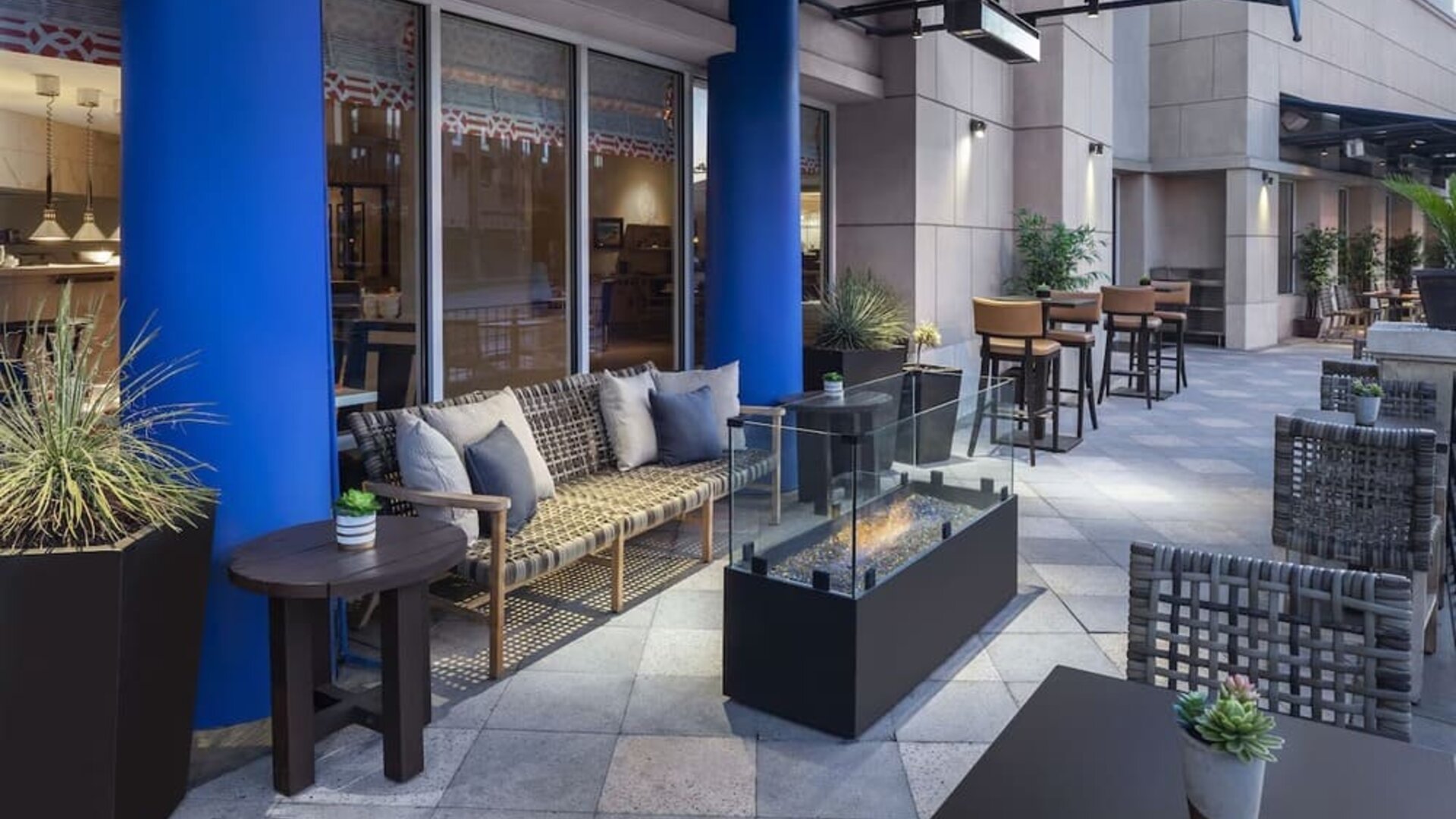 Patio perfect for coworking at Hyatt Regency Valencia.