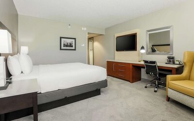 Day use room with work desk at DoubleTree By Hilton Austin University Area.