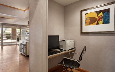 Business center available at Hampton Inn Phoenix-Midtown-Downtown Area.