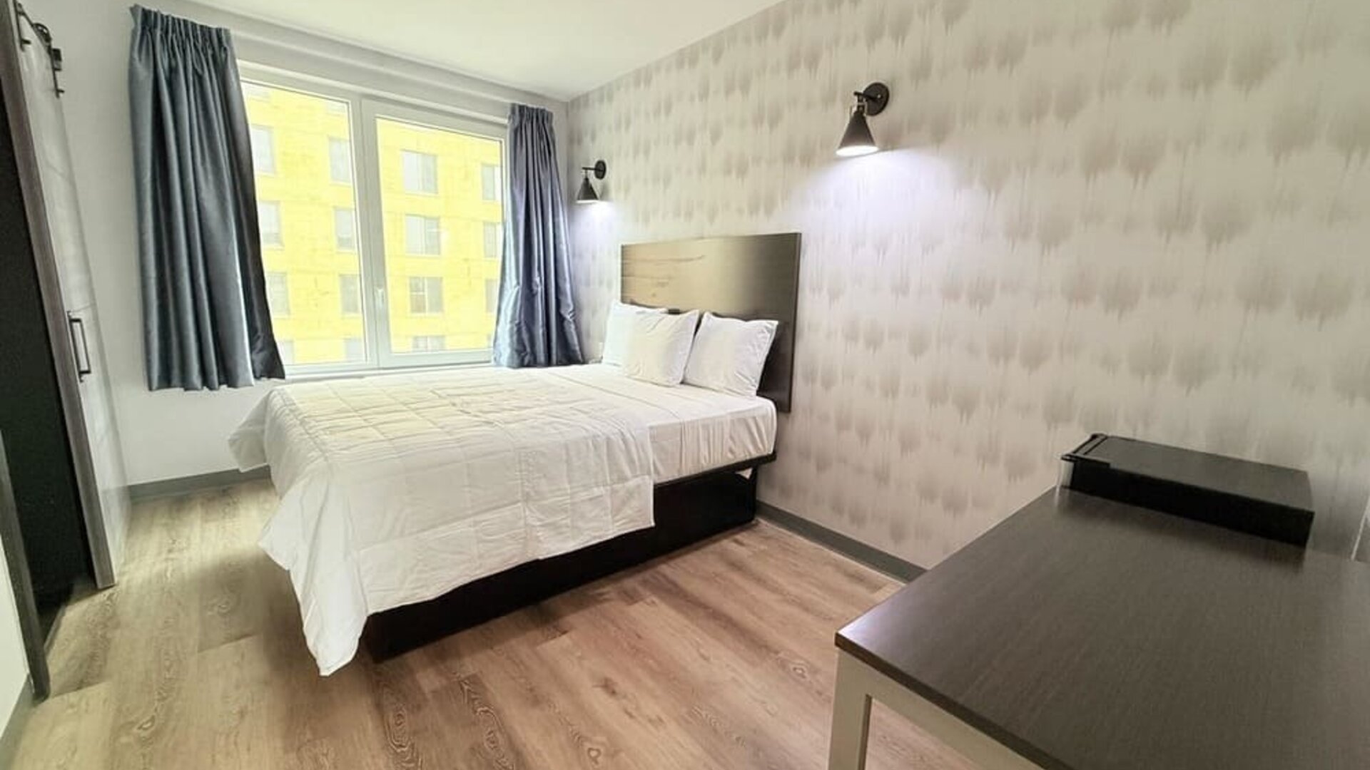 Day room at BKWAY HOTEL.