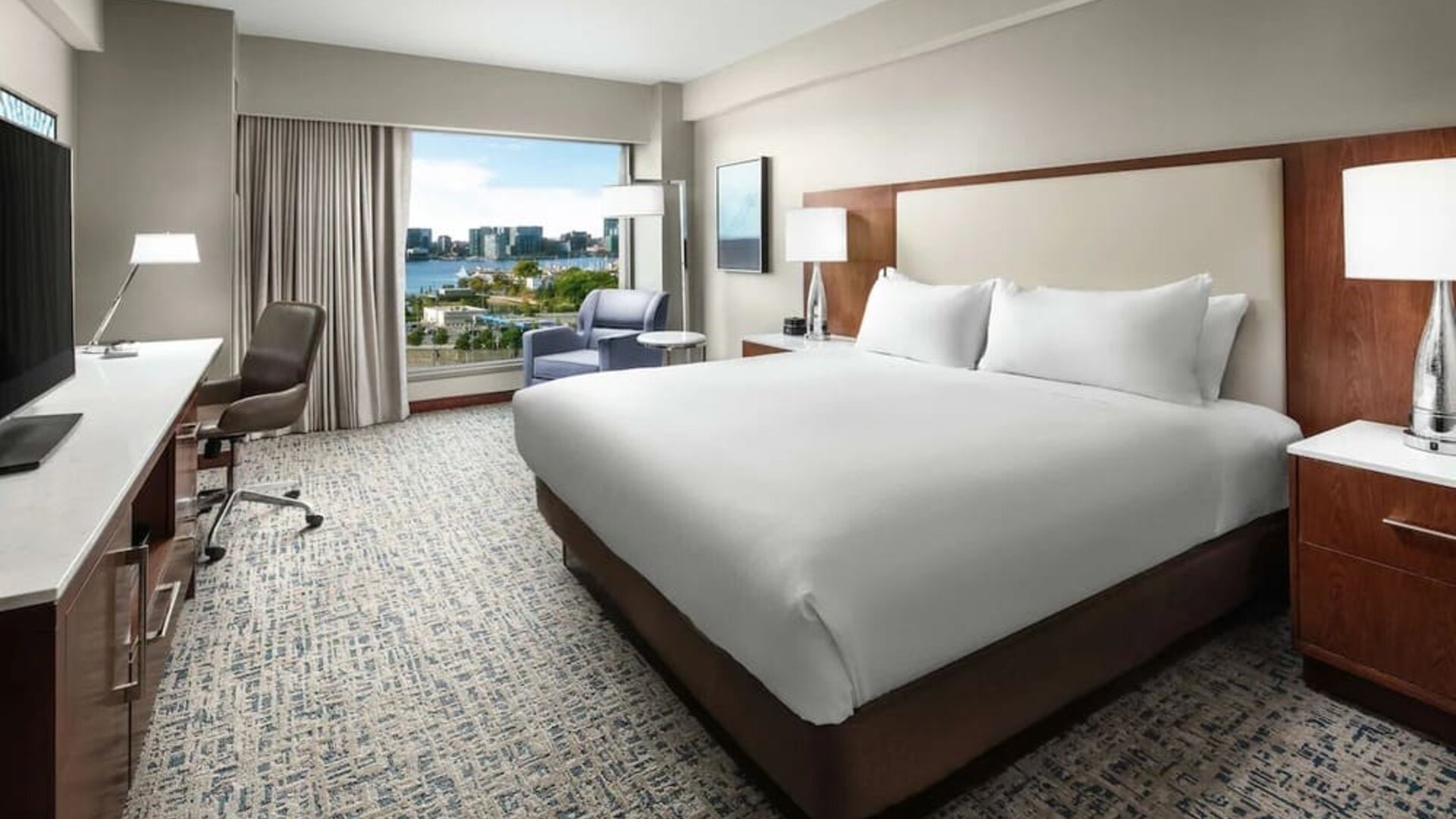 Day use room with work desk at Hilton Boston Logan Airport.
