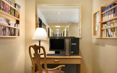 Business center available at Coratel Inn & Suites By Jasper New Richmond.