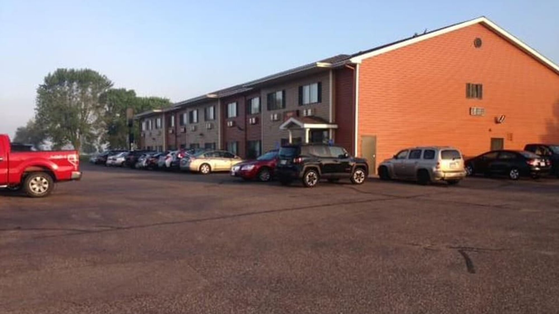 Parking area at Coratel Inn & Suites By Jasper New Richmond.