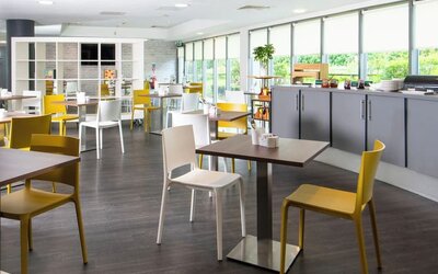 Hotel restaurant at Ibis Styles Haydock.