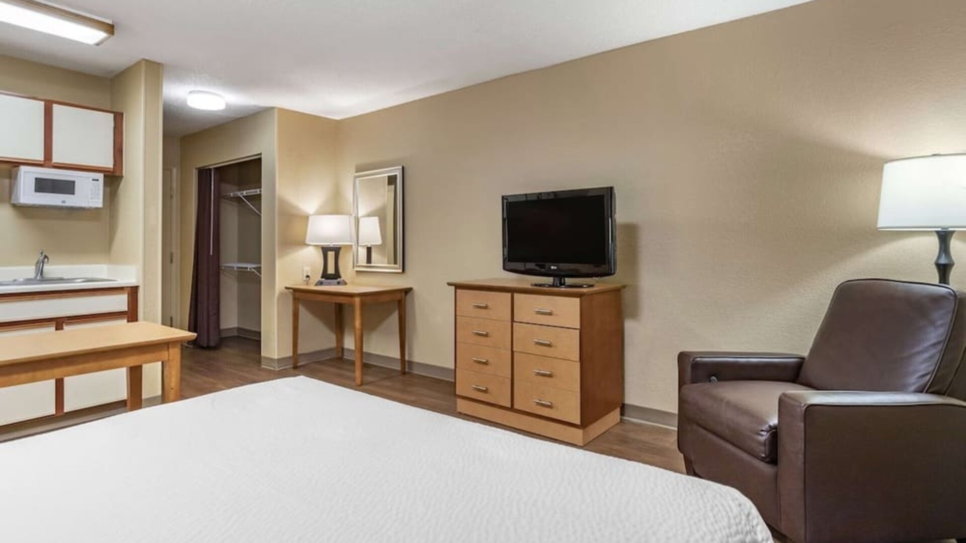 Romantic king room at Extended Stay America.