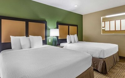 Queen beds at Extended Stay America.