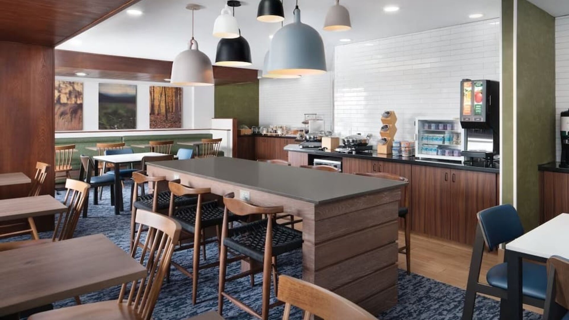 Breakfast area perfect for coworking at Fairfield Inn & Suites By Marriott Jacksonville.